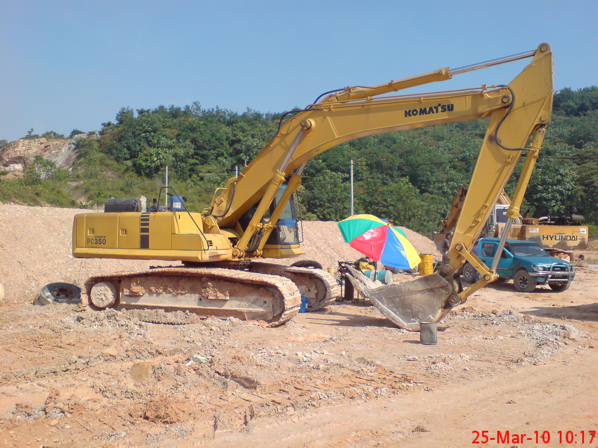 Komatsu PC350 Excavator